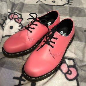 Dr Martens pink oxfords size 10 women’s